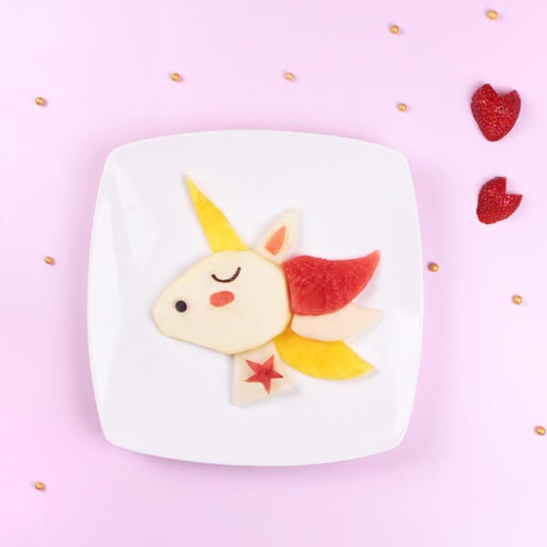Food Art: Fruity Unicorn-Shaped Snack