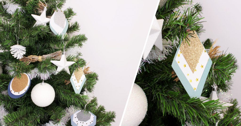 Christmas tree decorations DIY