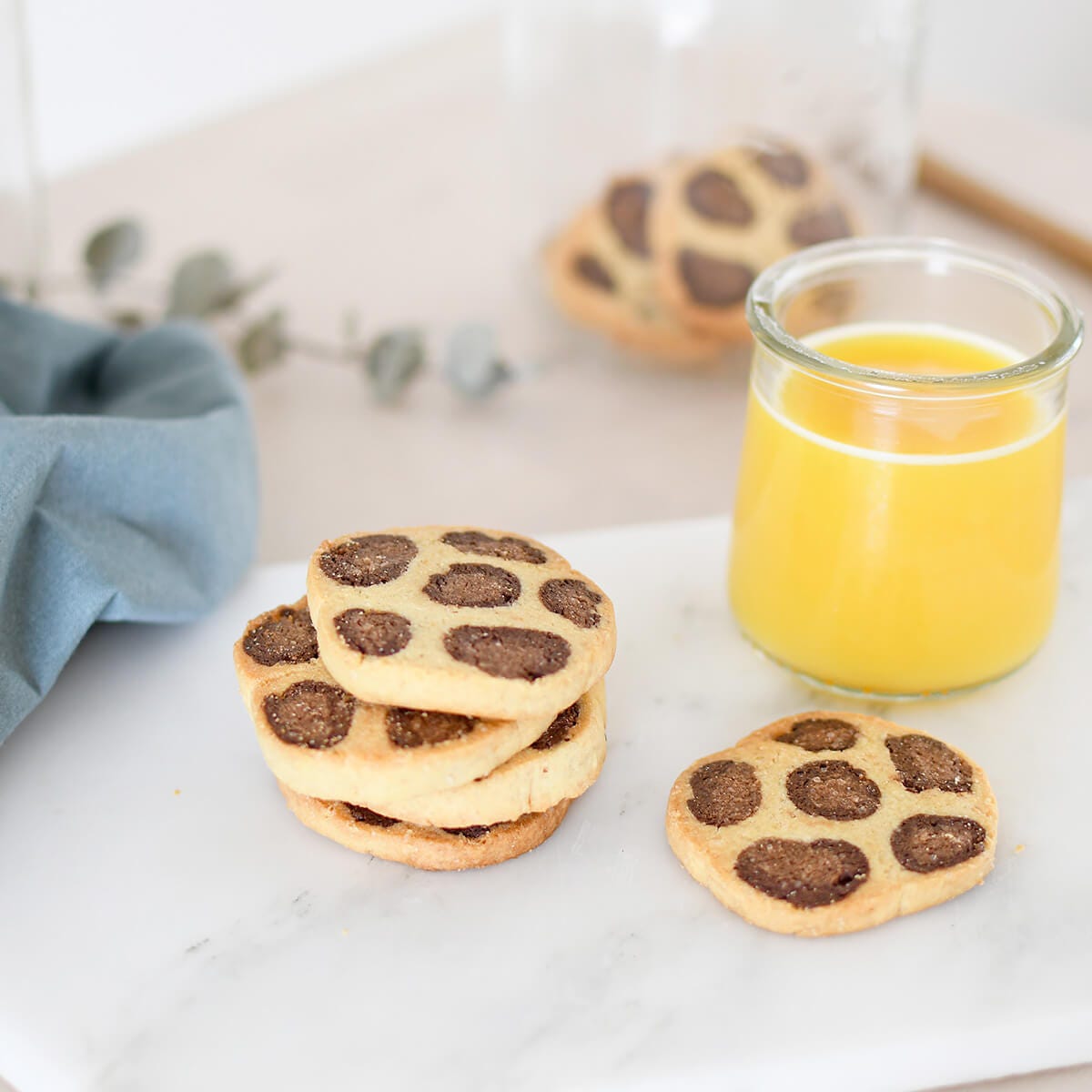 Here’s our leopard shortbread recipe, follow the guide for a fun pastry workshop with your kids.