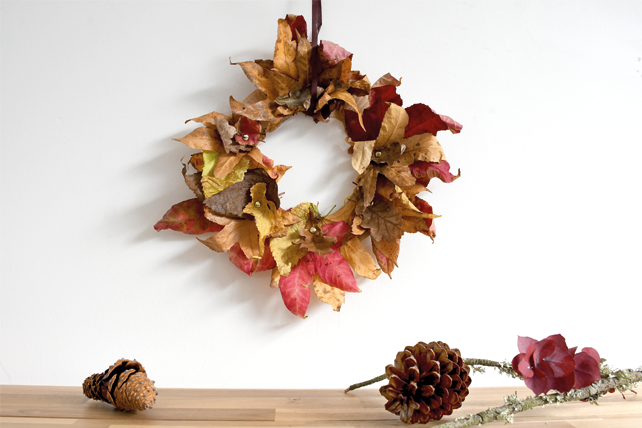 Fall Leaf wreath DIY : Step 3